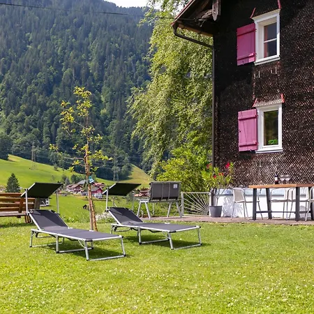 Buehelhus Vakantiehuis *